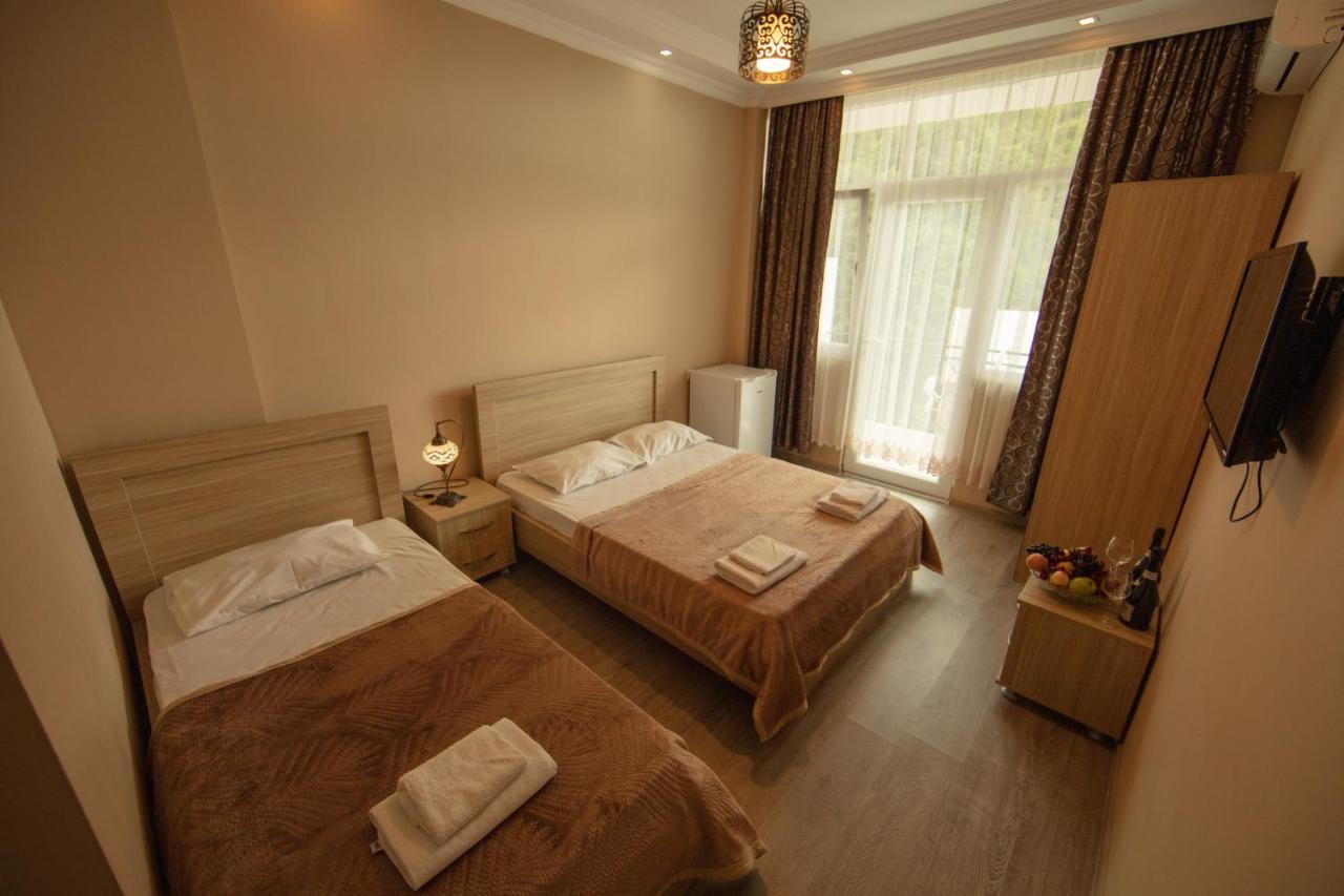 Tamari Hotel ควาเรียที ภายนอก รูปภาพ